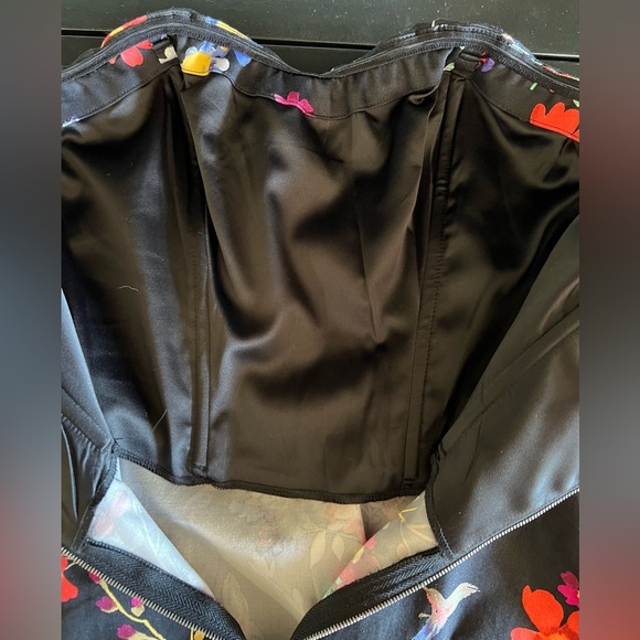 Express Black strapless fit and flare floral satin feel dress zipper back 4 EUC - Picture 9 of 10